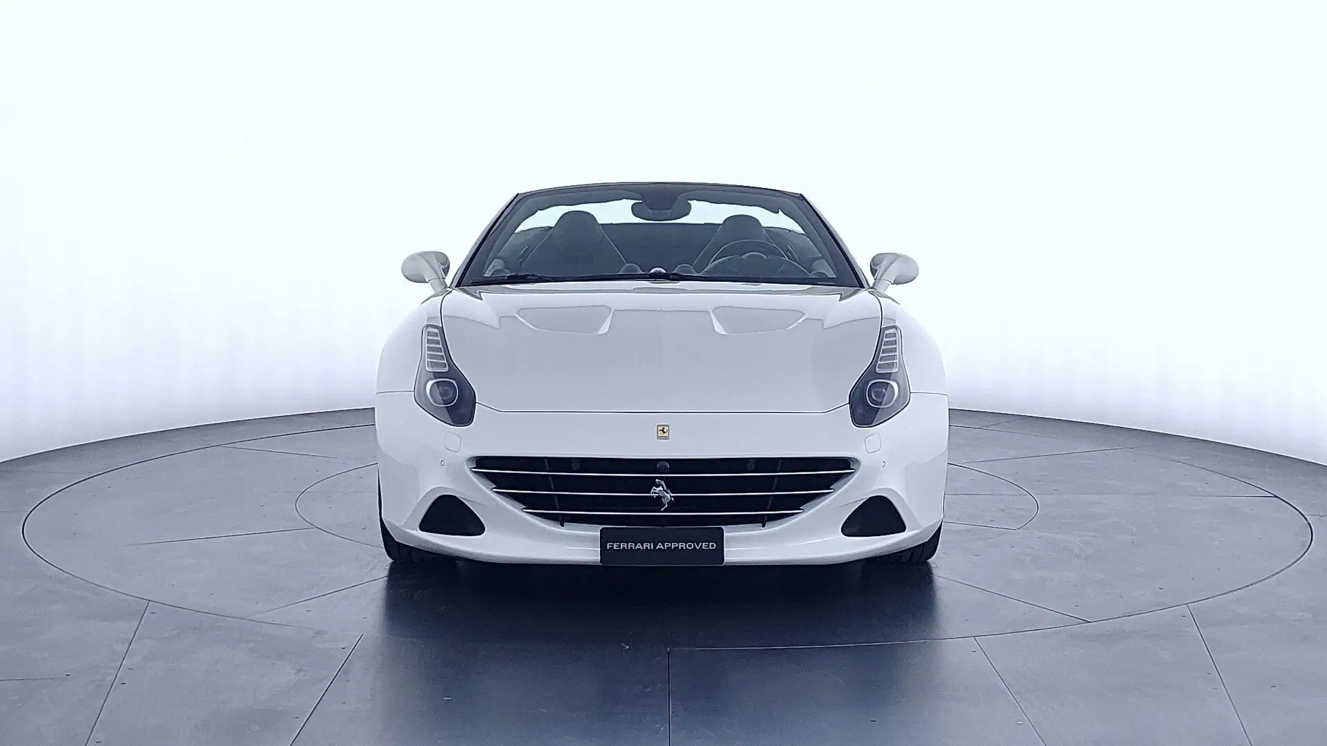 Ferrari California California T DCT HANDLING SPECIALE Blanc - 2