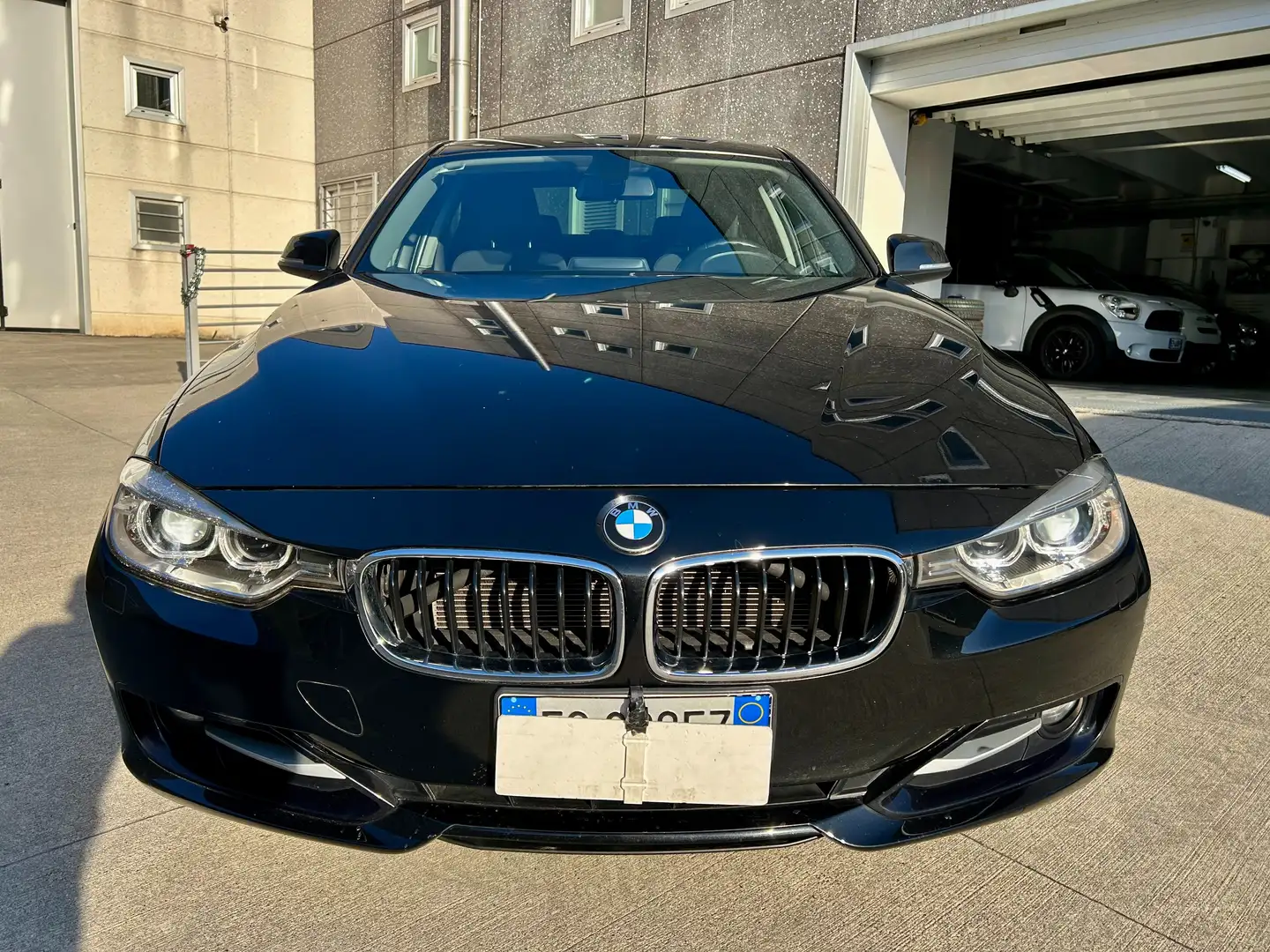 BMW 316 Serie 3 F30 2011 Berlina 316d Sport Nero - 2