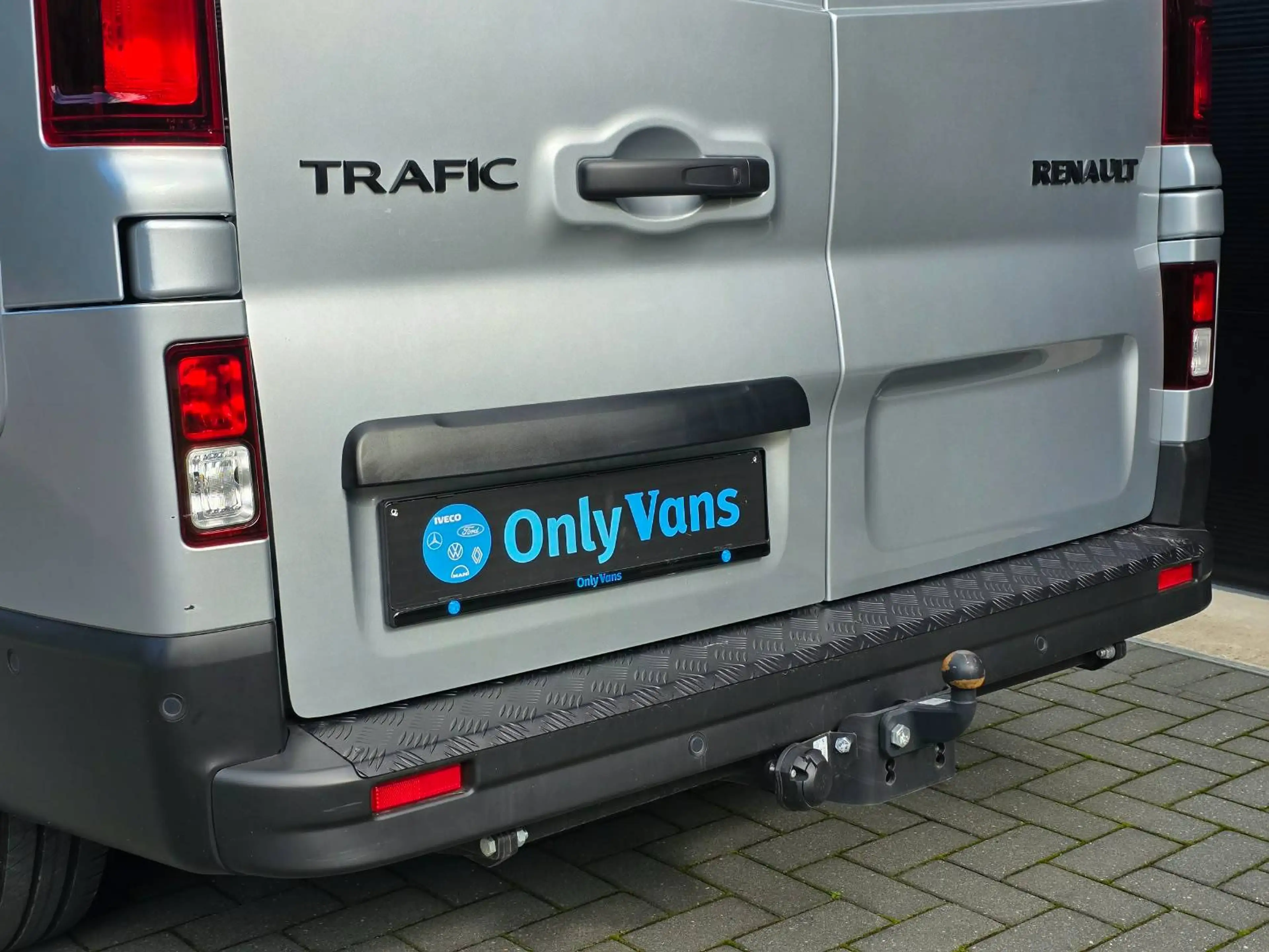 Renault Trafic 2.0 Blue dCi 30 L2 / Pro Edition / Camera / Automaat / 150 Pk / Led koplampen / Btw aftrekbaar — photo 8