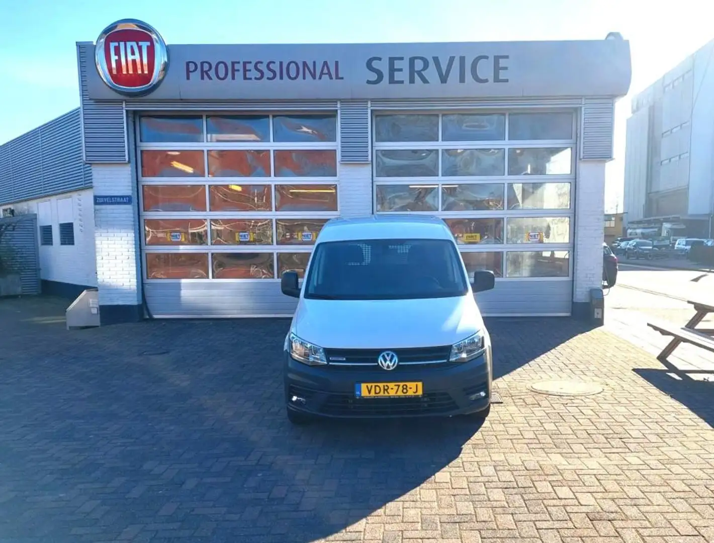 Volkswagen Caddy 1.4 TGI L1H1 EcoFuel Comfortline Wit - 1