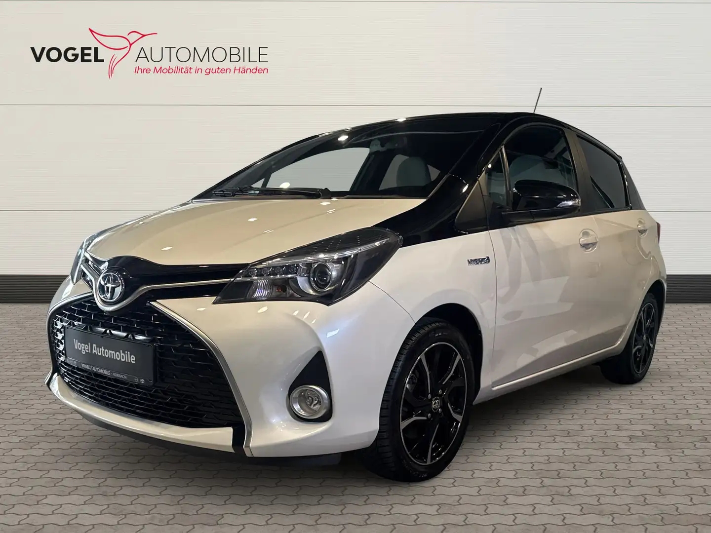 Toyota Yaris 1.5 Hybrid Style Kam.+Navi - 1