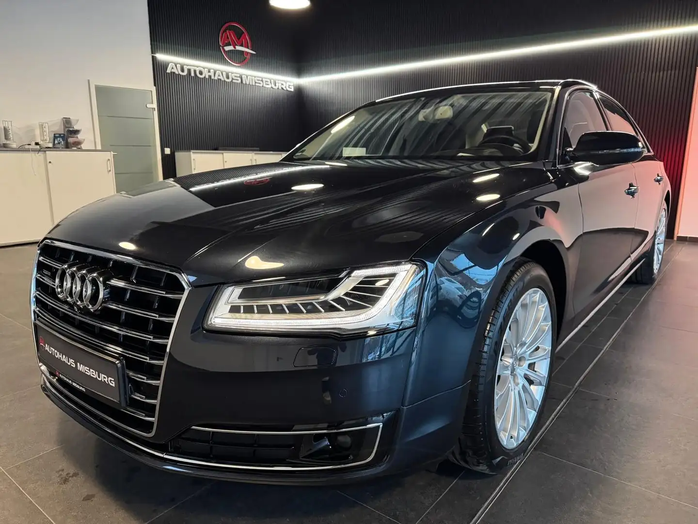 Audi A8 3.0 TDI L quattro Design Selection/Stand-Hz Bleu - 1