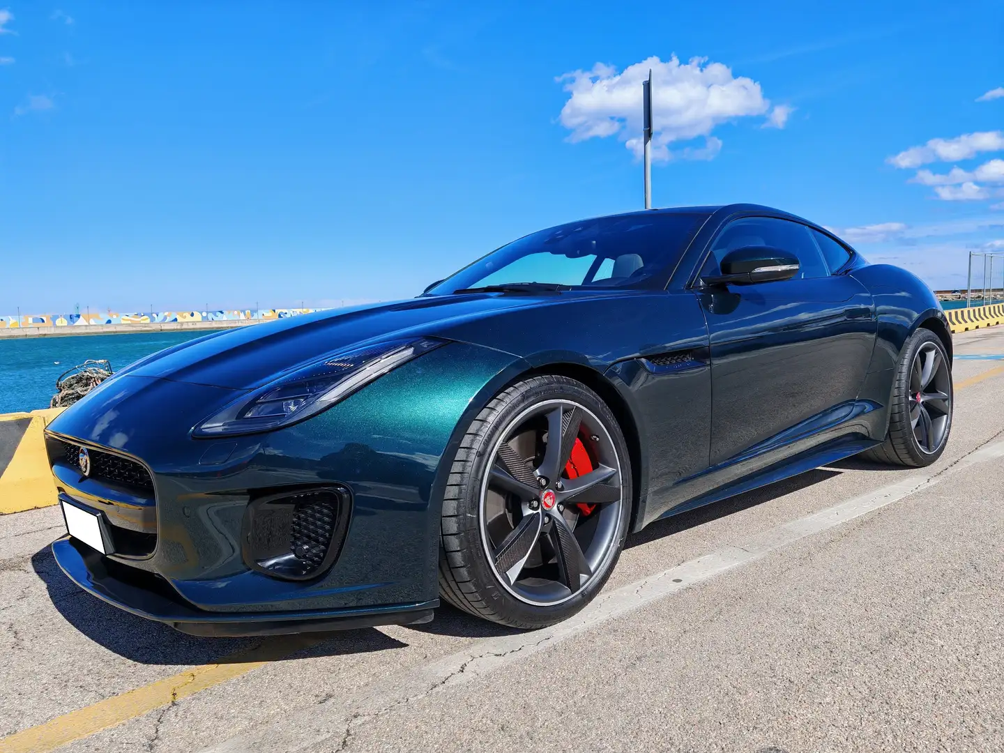 Jaguar F-Type F-Type 2018 Coupe 3.0 V6 s/c R-Dynamic rwd 380cv Grün - 1