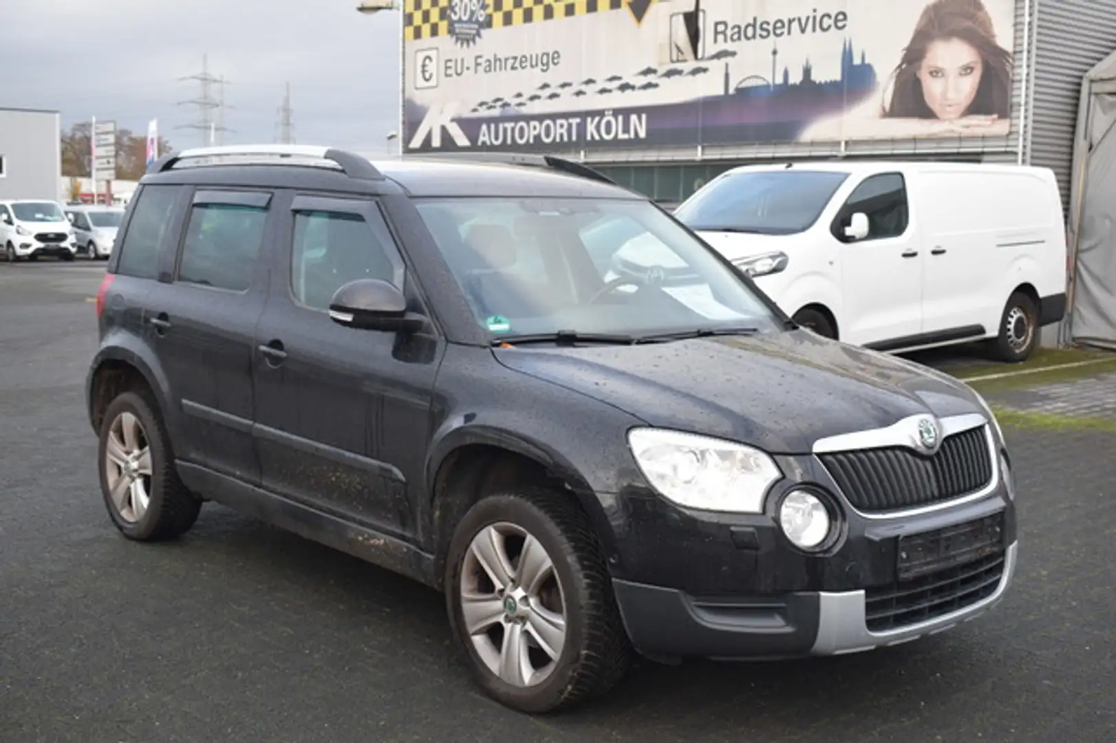 Skoda Yeti Experience*Xenon*Navi*PDC*SHZ*ALU* Schwarz - 2