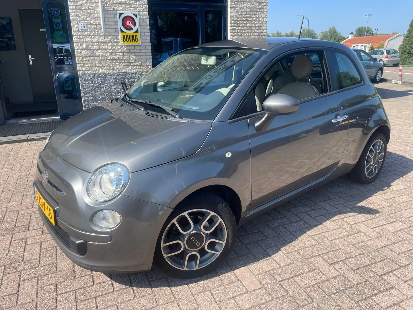 Fiat 500 1.0 TwinAir Pop-Leer-NL auto- keurige staat Grijs - 1