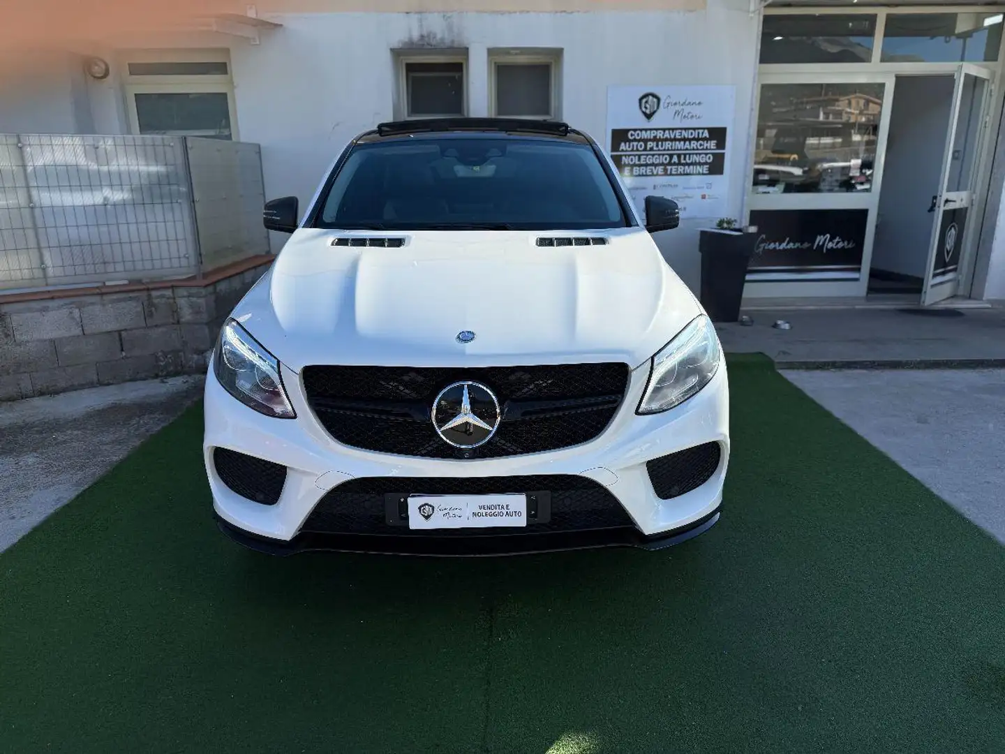Mercedes-Benz GLE 43 AMG GLE Coupe 43 (450) AMG Sport 4matic auto Bianco - 2