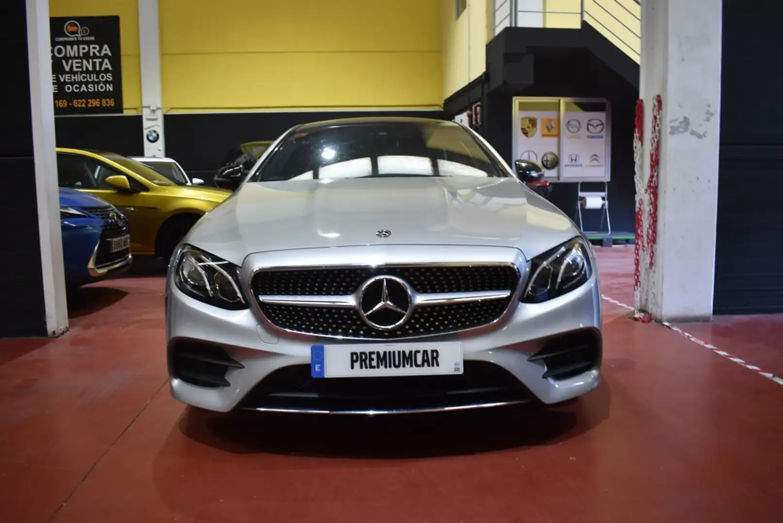 Mercedes-Benz E 350 Coupé 350d 9G-Tronic Grau - 2