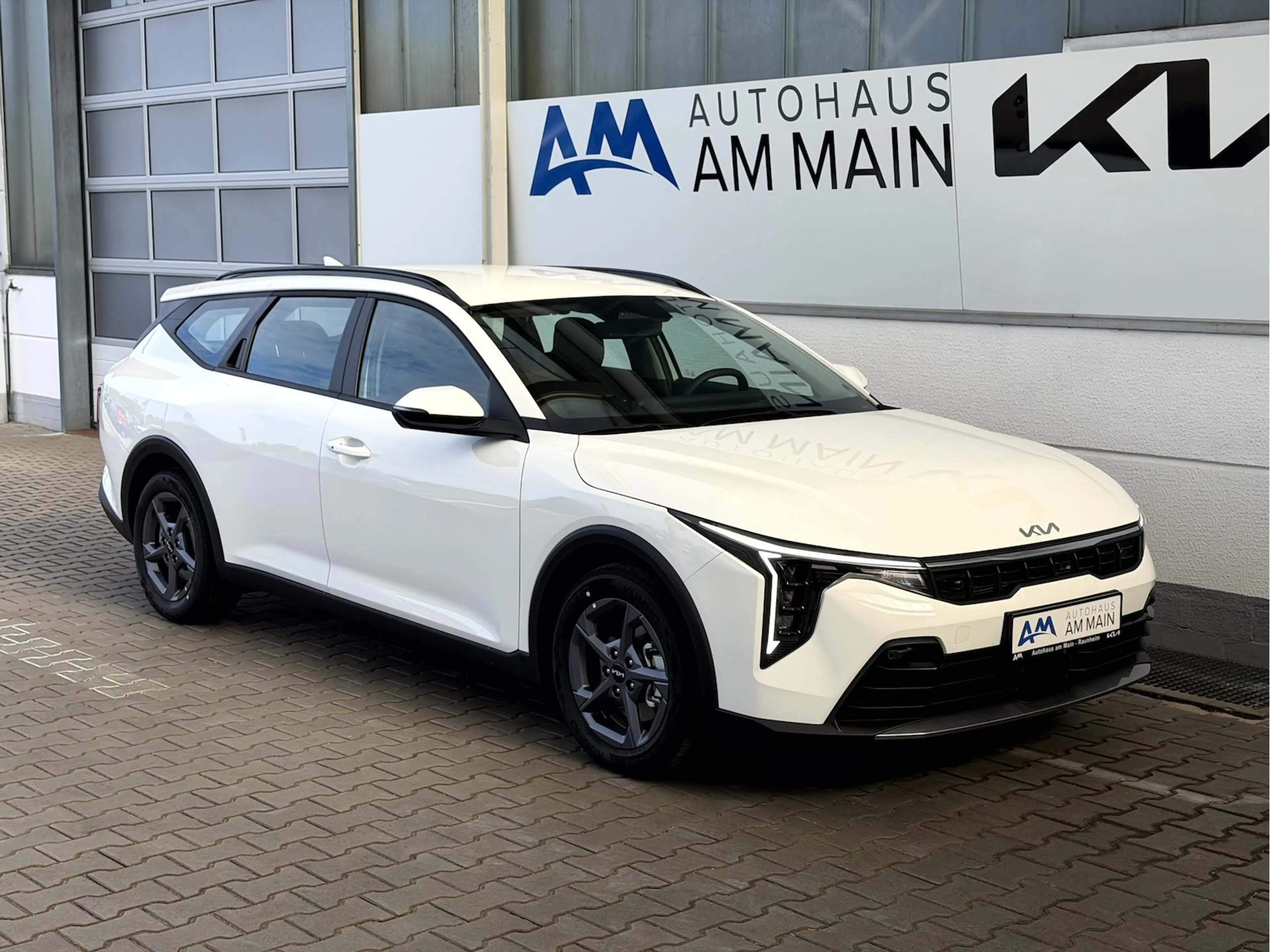 Kia K4 SW 1.6 T 150 DCT VISION — photo 7