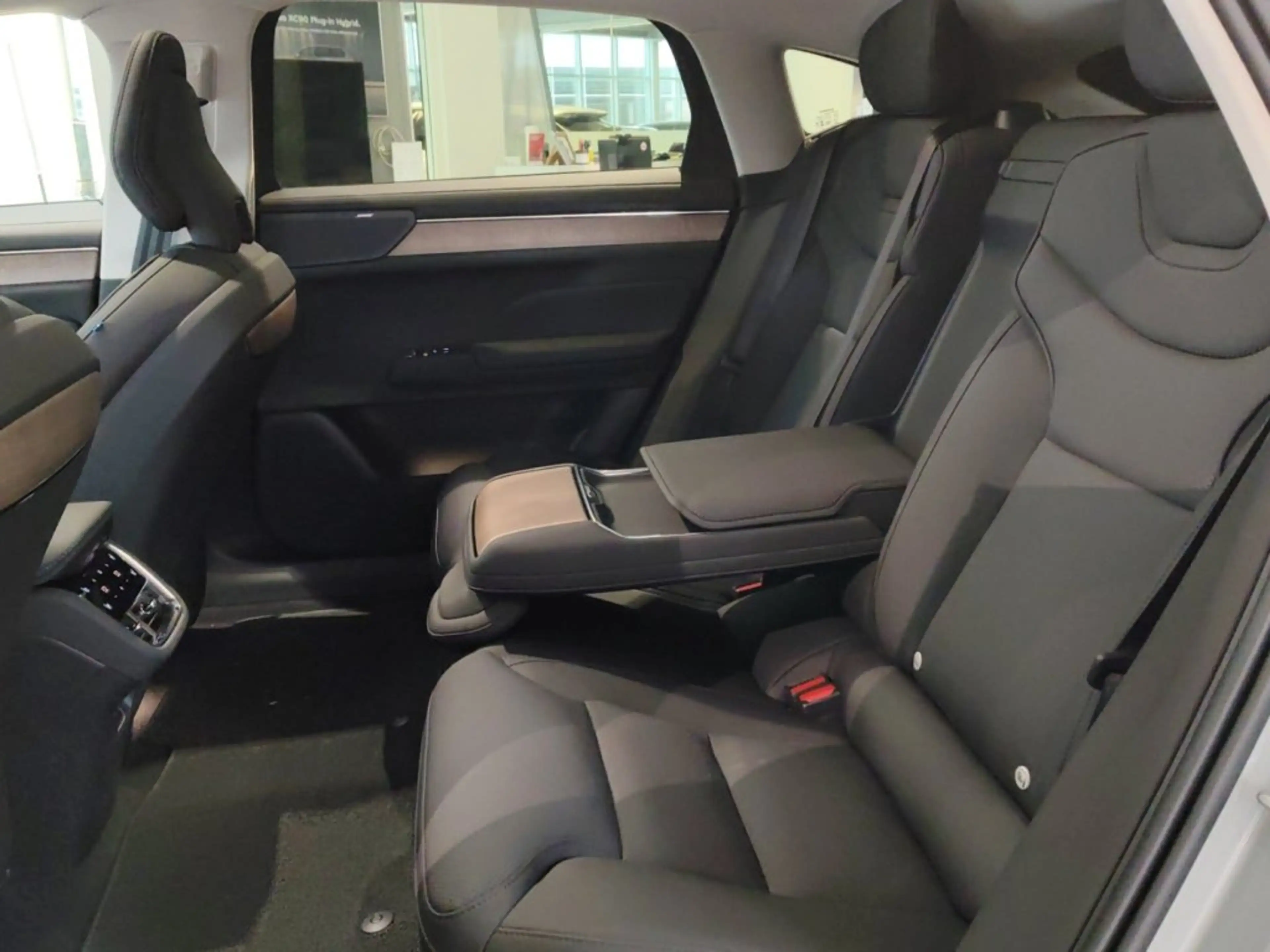 Volvo ES90 Ultra, Single Motor Extended Range, Vollelektrisch — photo 8