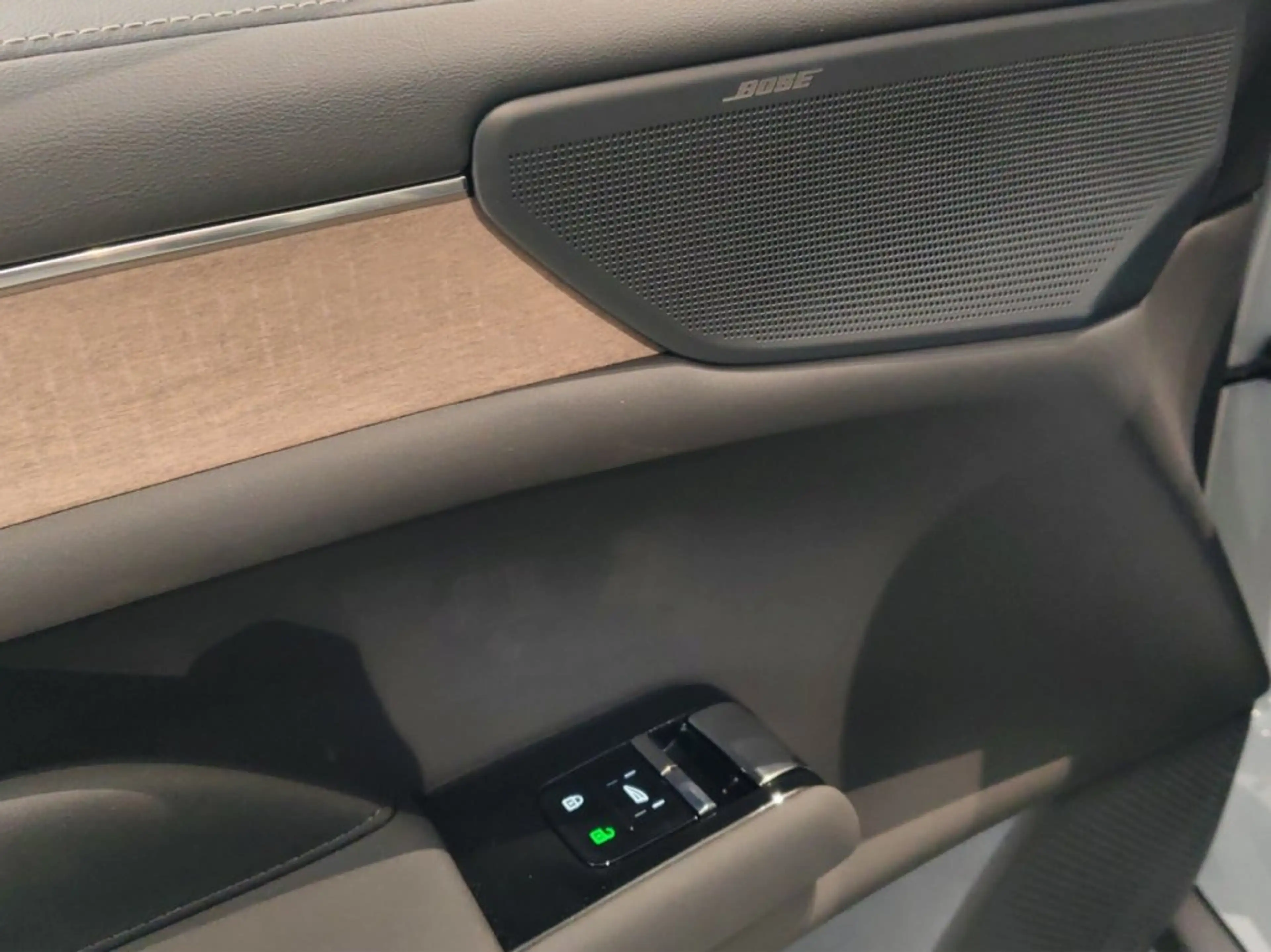 Volvo ES90 Ultra, Single Motor Extended Range, Vollelektrisch — photo 7