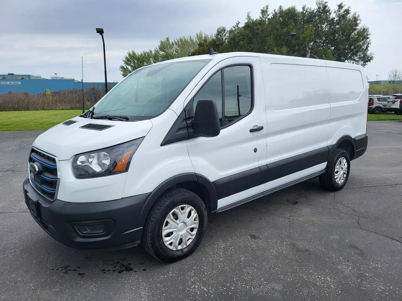 2023 Ford E-Transit