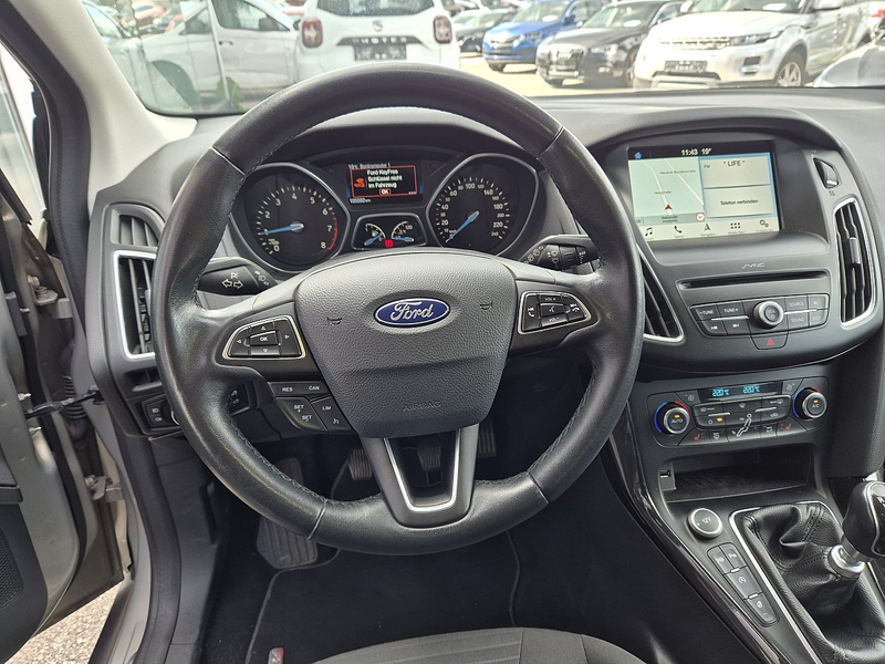 Ford Focus Traveller 1,0 EcoBoost Trend Edition — photo 10