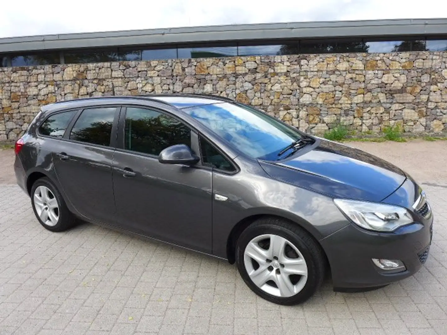 Opel Astra 1.4 Turbo Edition*Kombi*Mod2012*Klima*Sitzh*PDC* Gris - 1