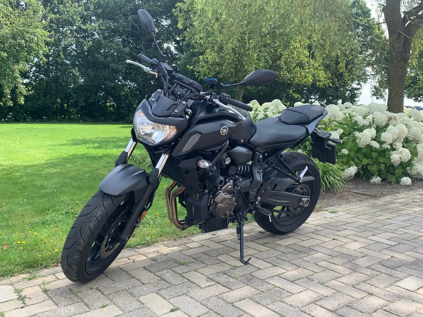 Yamaha MT-07 Zwart - 2