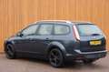 Ford Focus Wagon 1.6 Ghia Gris - thumbnail 4