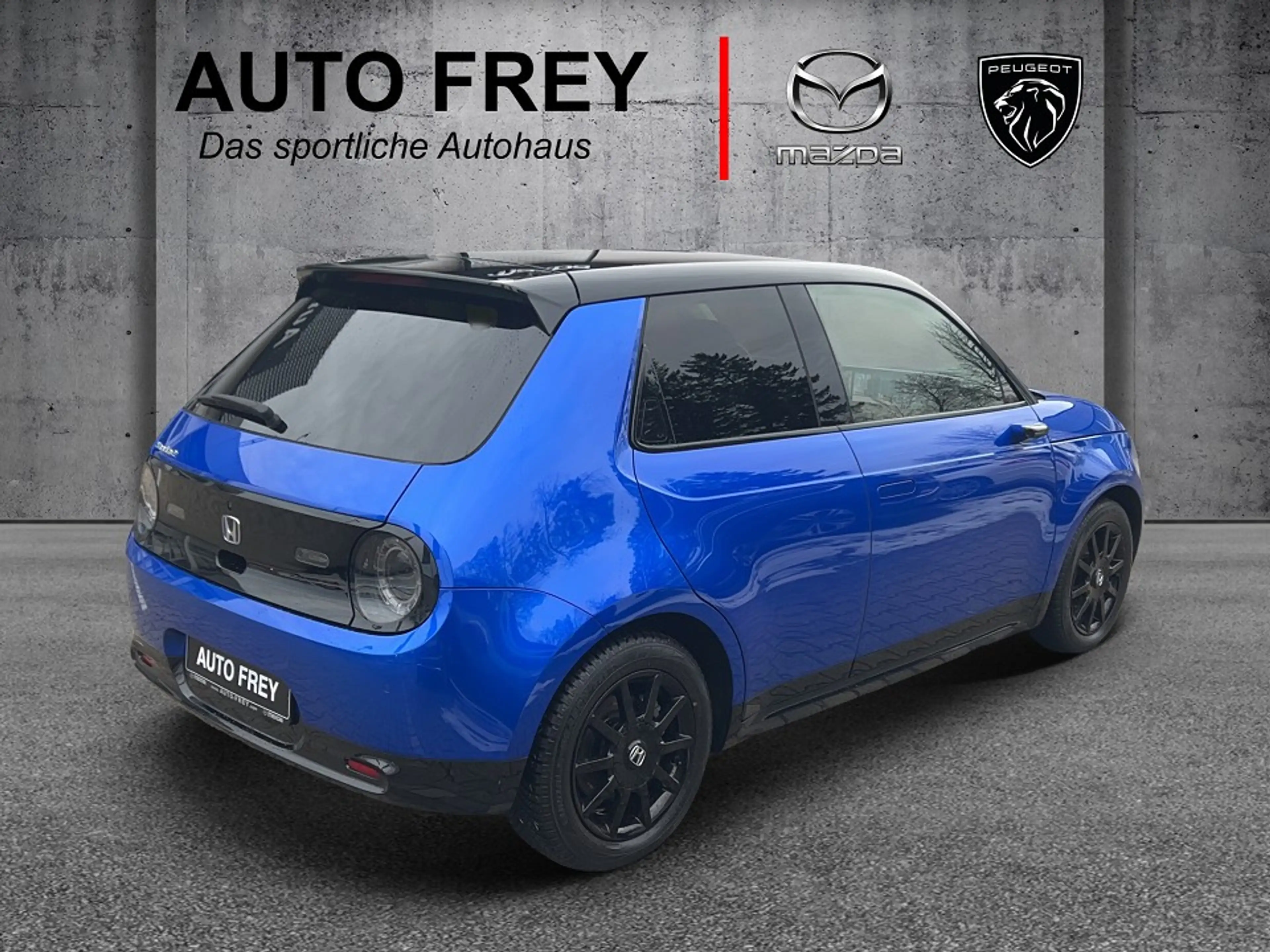 Honda e 1.HAND+NAVI+PANORAMA+ALLWETTER+KAMERA Elektro — photo 3