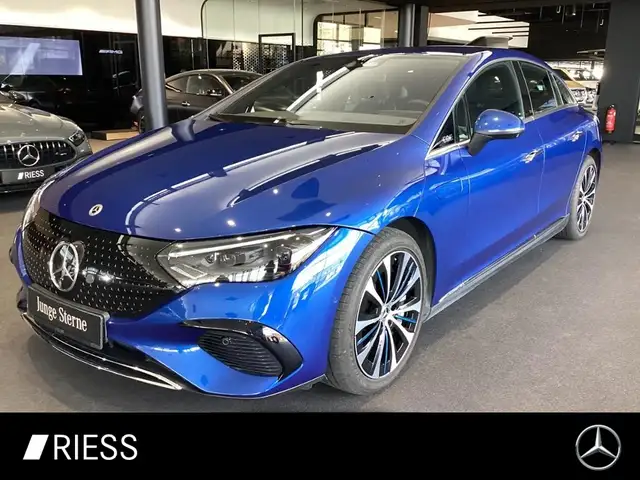 Mercedes-Benz EQE 300 Electric Art Premium AHK Leder HA-Lenkun