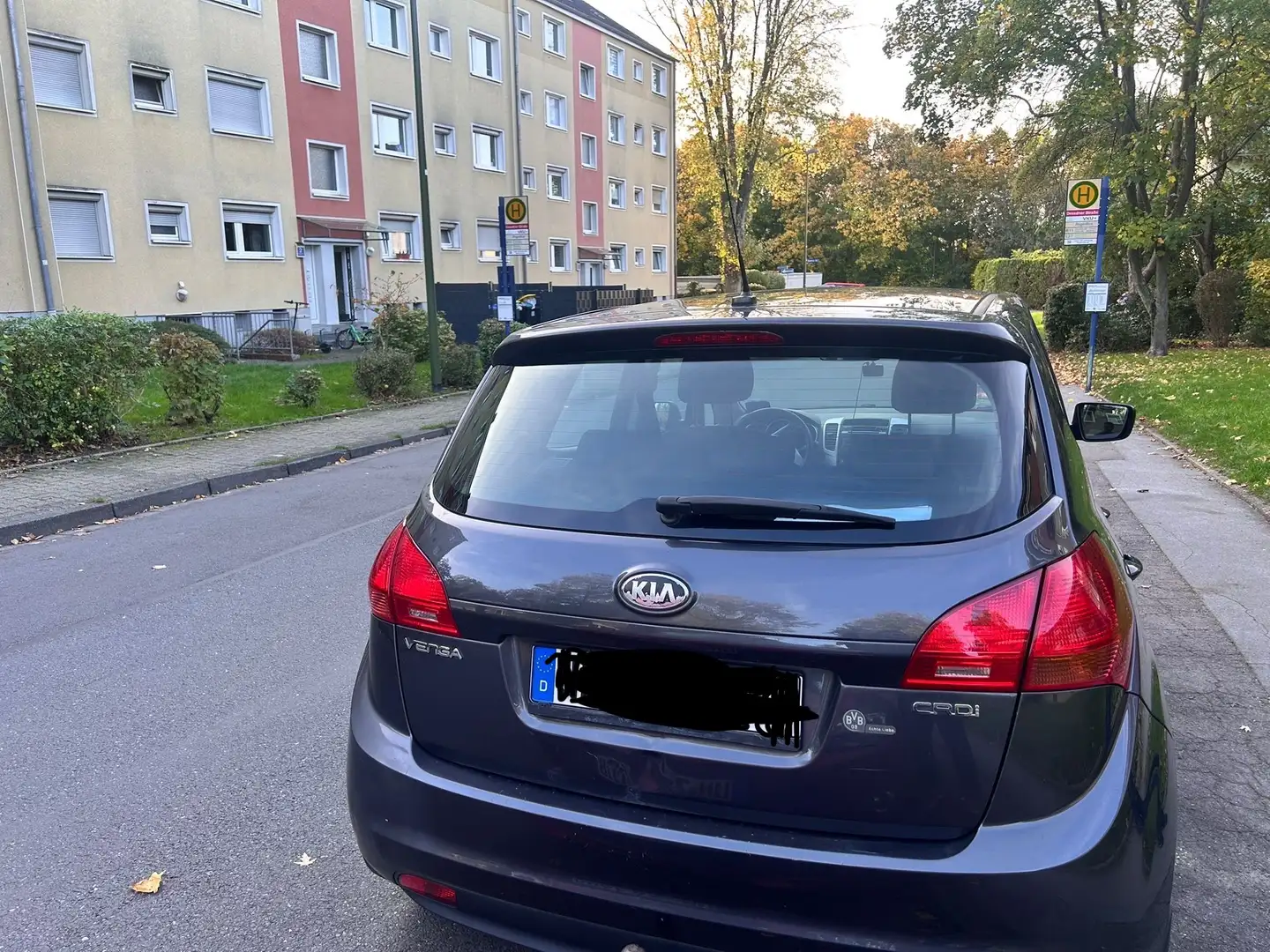 Kia Venga 1.4 CRDi 90 Attract - 1