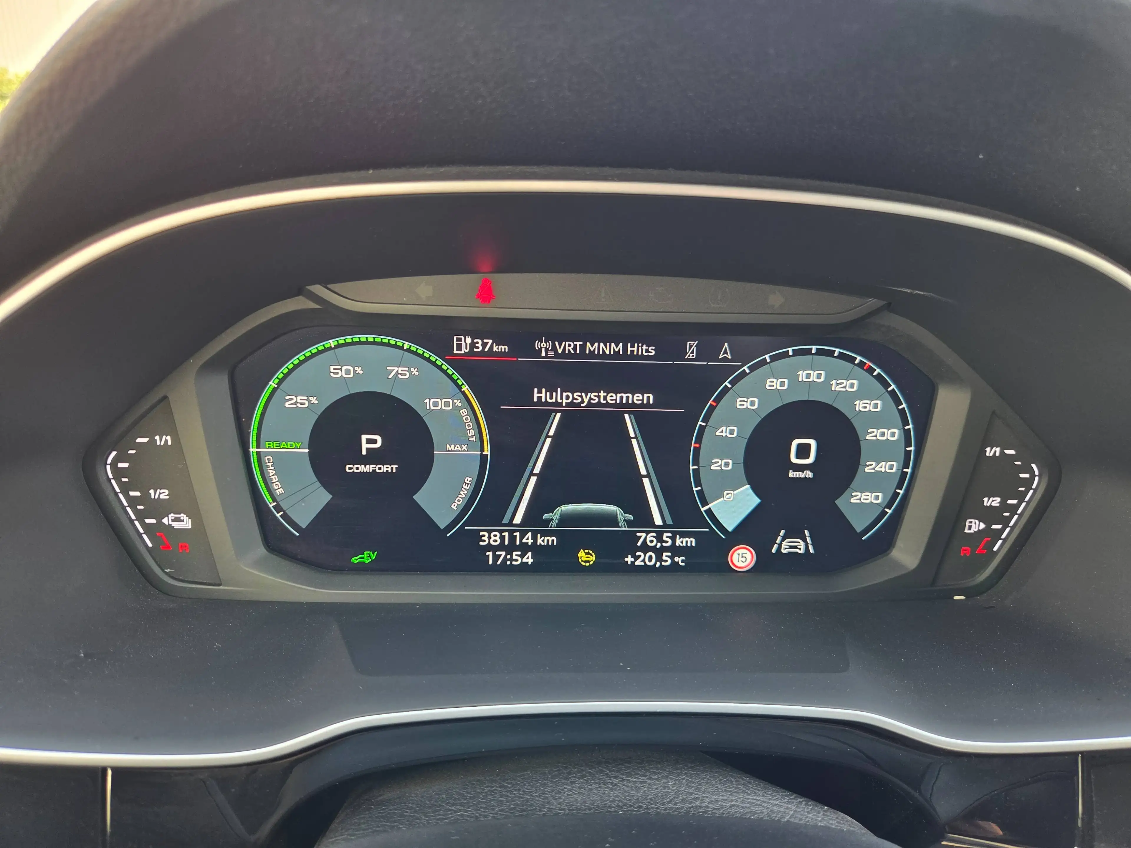 Audi Q3 PHEV 45 TFSIe S line (180 kW) Carplay/Keyless/Leder/Camera/BTW incl. — photo 6