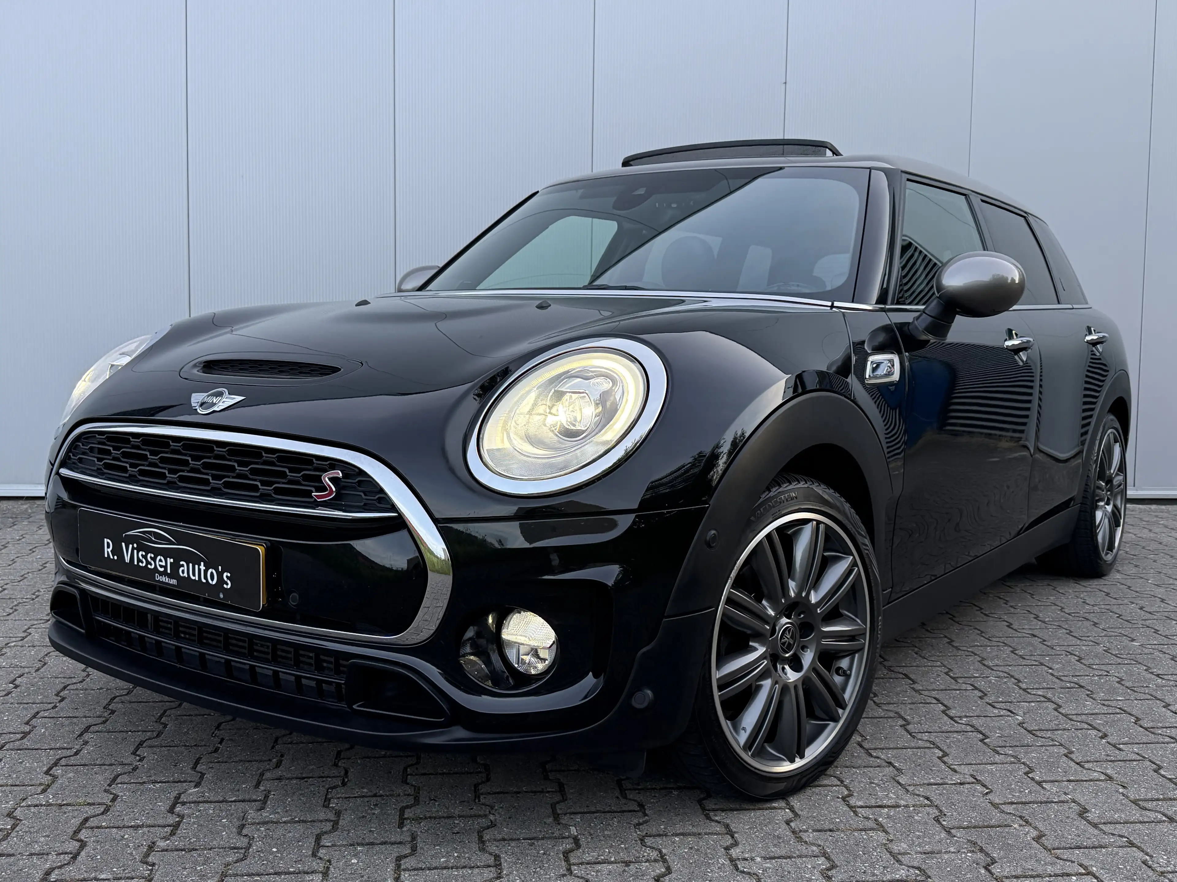 MINI Cooper S Clubman Clubman S 2.0 2017 Pano/NAP!/Leder/harman&kardon — photo 2