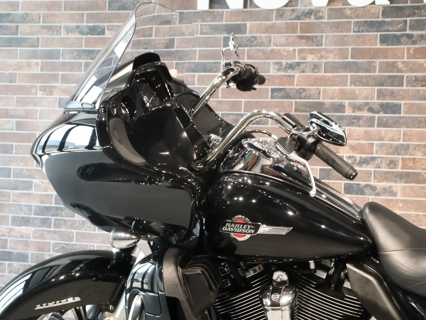 Harley-Davidson Road Glide Road Glide Limited Negru - 2