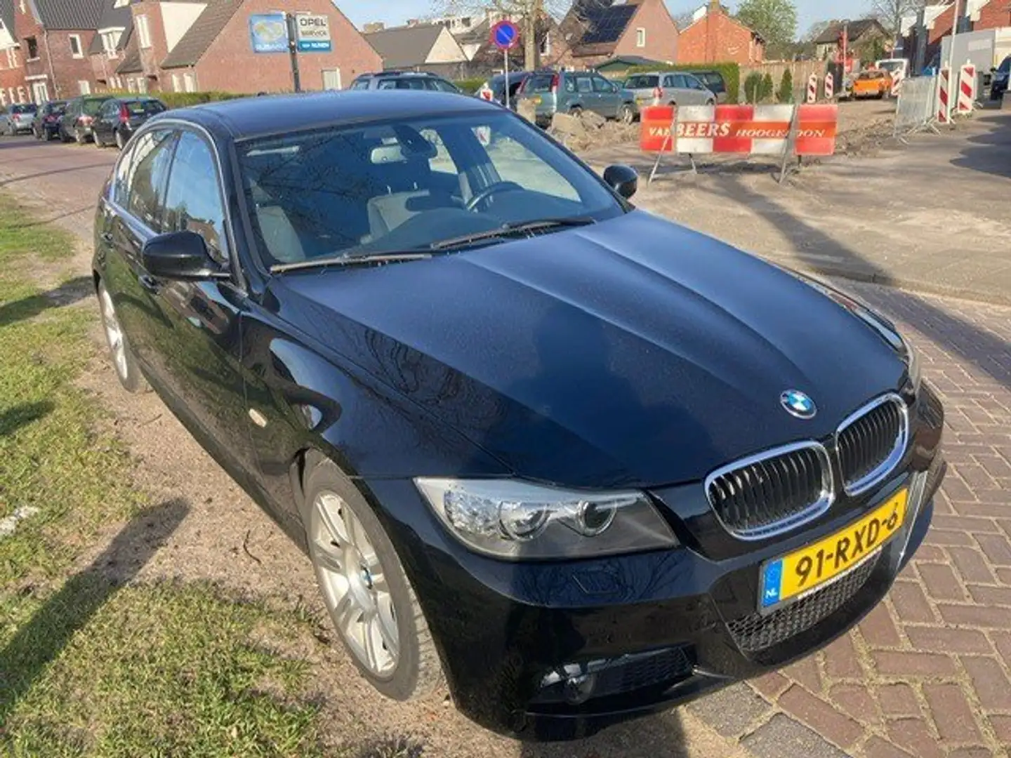 BMW 320 320i M Sport Edition Zwart - 2