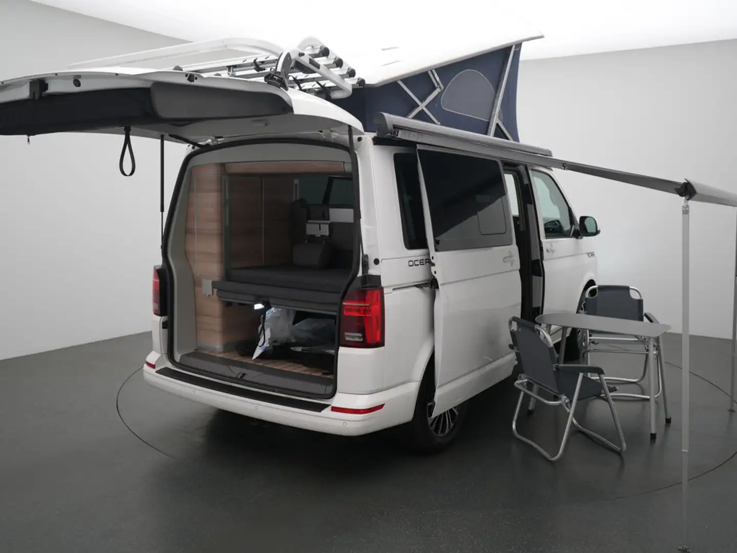 Volkswagen T6.1 California Ocean STANDHZ ACC KAM AHK NAV Weiß - 2