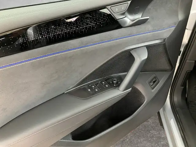 Volkswagen Tiguan Sport TDI 4MOTION DSG Ansicht 9