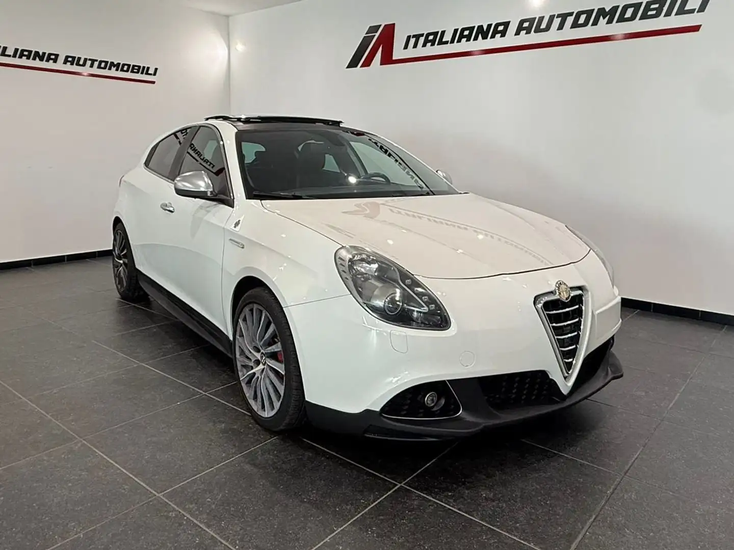 Alfa Romeo Giulietta Giulietta 1750 Quadrifoglio Verde Tetto + Bose Bianco - 1
