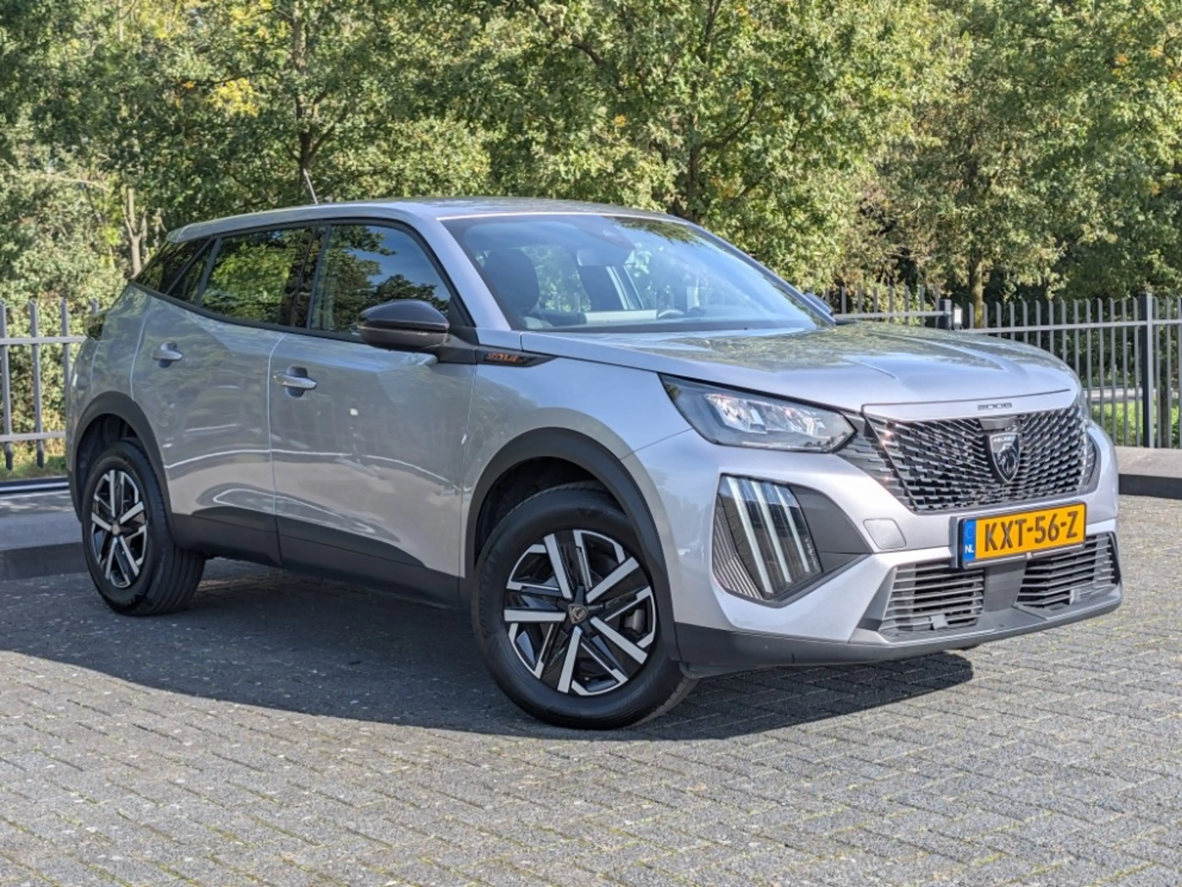 Peugeot 2008 Hybrid Style | 136PK | Carplay | Cruise | LED | PD — photo 8