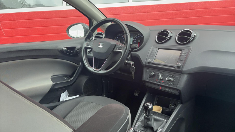 SEAT Ibiza 1.0 EcoTSI Style Connect CARPLAY / NAVI / AIRCO / — photo 3