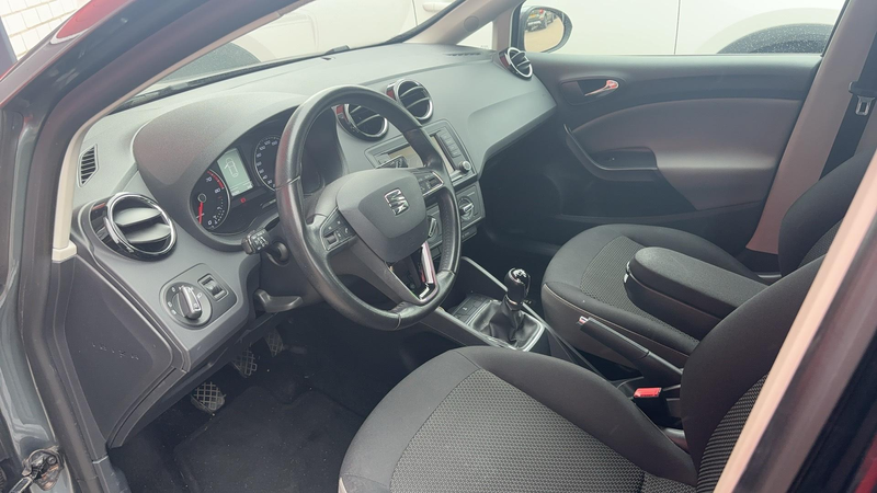 SEAT Ibiza 1.0 EcoTSI Style Connect CARPLAY / NAVI / AIRCO / — photo 4