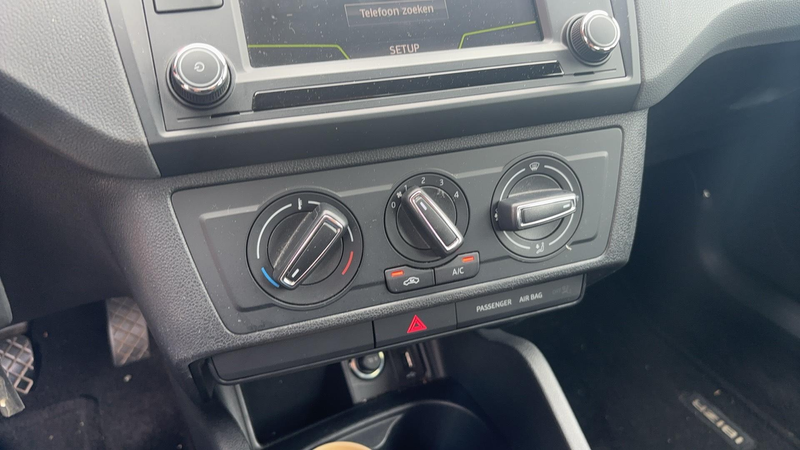 SEAT Ibiza 1.0 EcoTSI Style Connect CARPLAY / NAVI / AIRCO / — photo 13