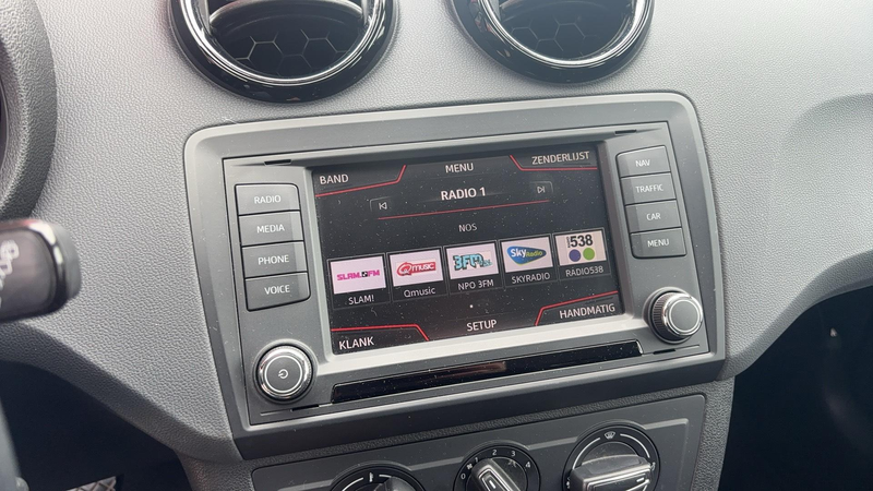 SEAT Ibiza 1.0 EcoTSI Style Connect CARPLAY / NAVI / AIRCO / — photo 11