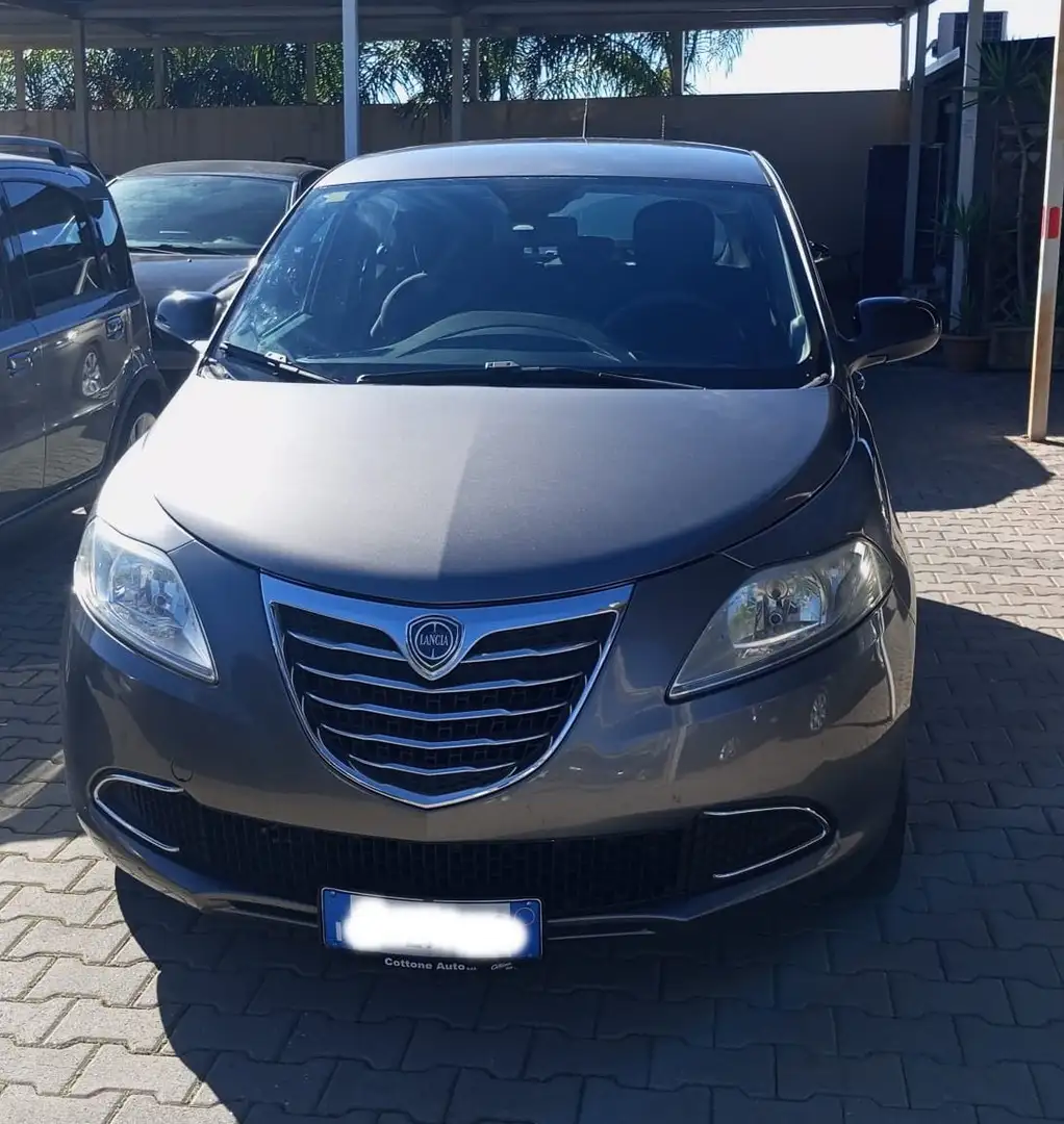 Lancia Ypsilon Ypsilon 1.3 mjt Gold s Grigio - 2