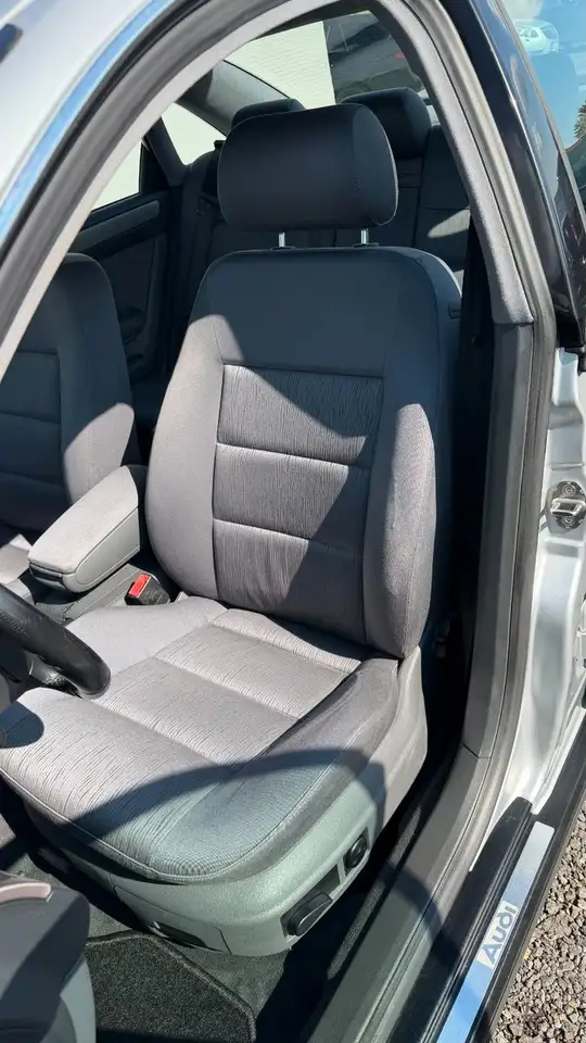 Audi A6 2.4 Xenon AHK Sitzheizung Tempomat PDC, foto 12