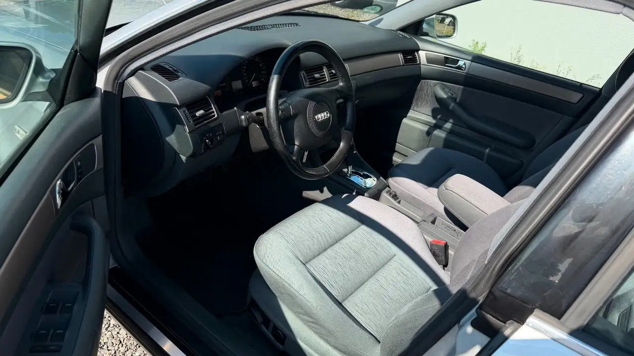 Audi A6 2.4 Xenon AHK Sitzheizung Tempomat PDC, foto 7