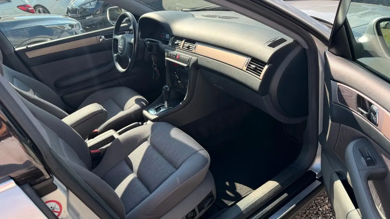Audi A6 2.4 Xenon AHK Sitzheizung Tempomat PDC, foto 8