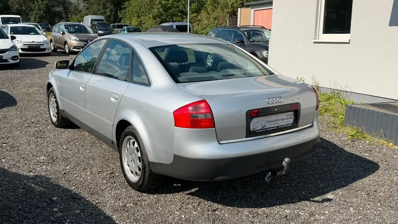 Audi A6 2.4 Xenon AHK Sitzheizung Tempomat PDC, foto 2