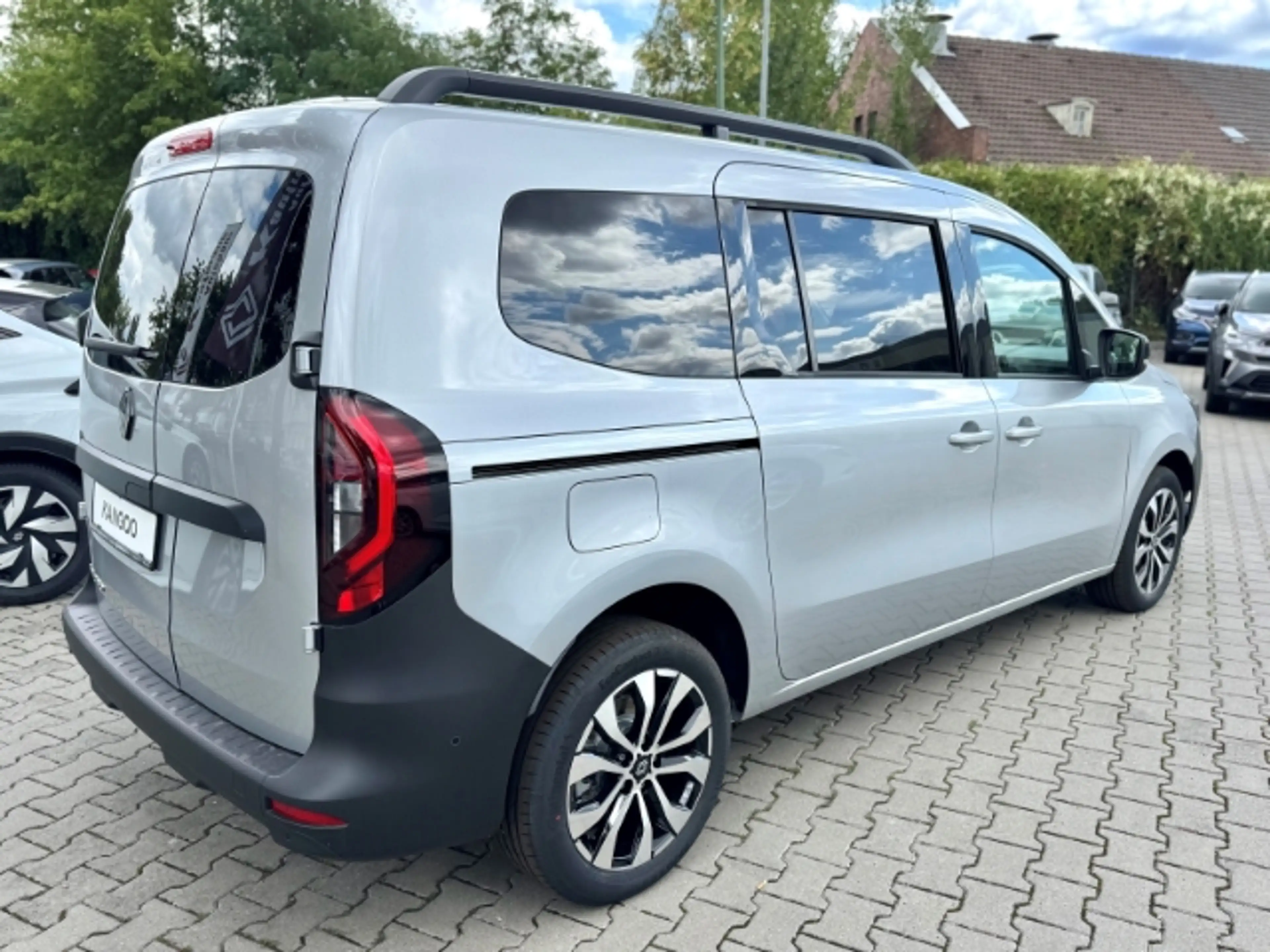 Renault Kangoo III Techno 1.3 TCe130 EDC 7 Sitzer — photo 5