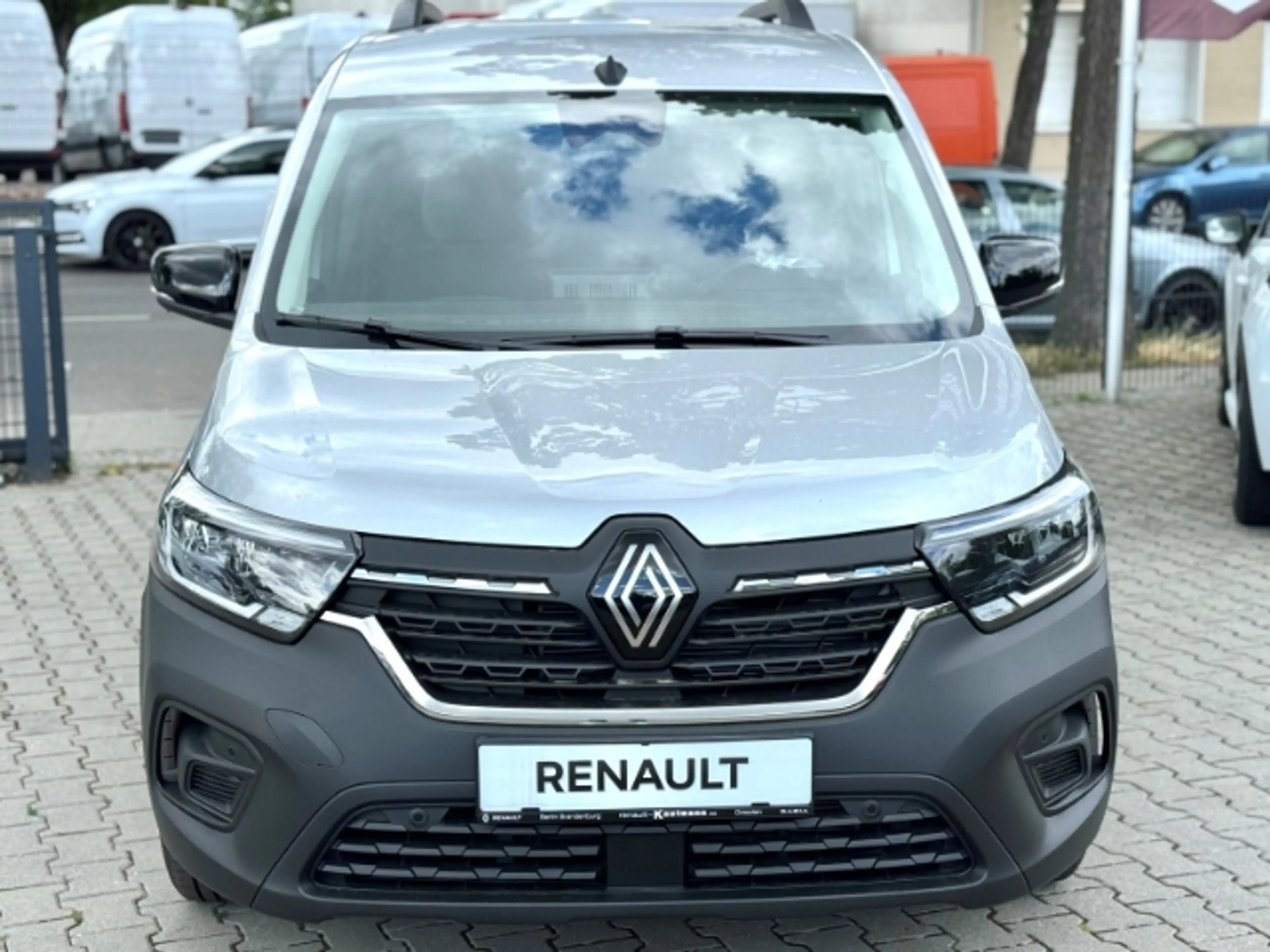 Renault Kangoo III Techno 1.3 TCe130 EDC 7 Sitzer — photo 2