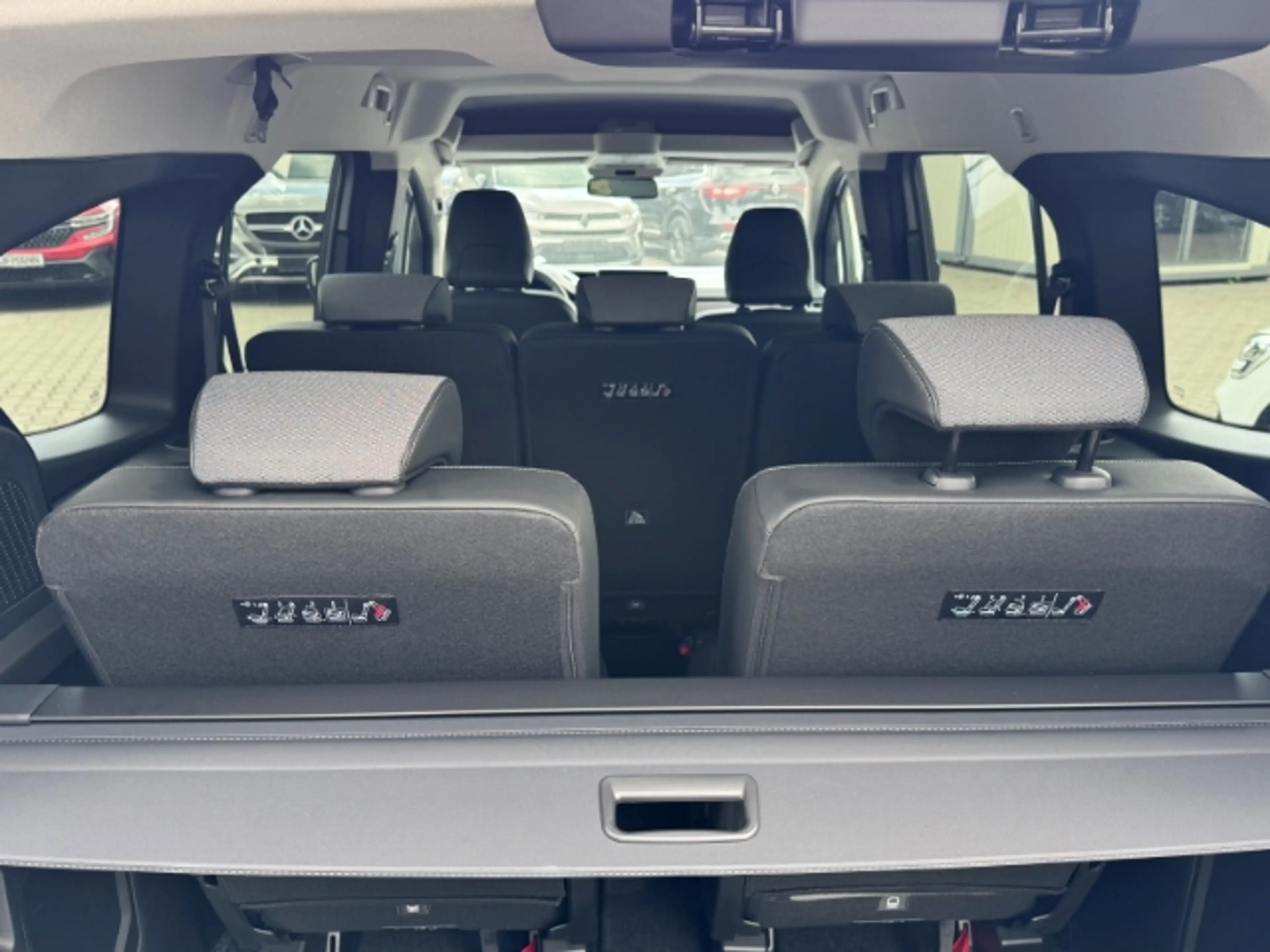 Renault Kangoo III Techno 1.3 TCe130 EDC 7 Sitzer — photo 7