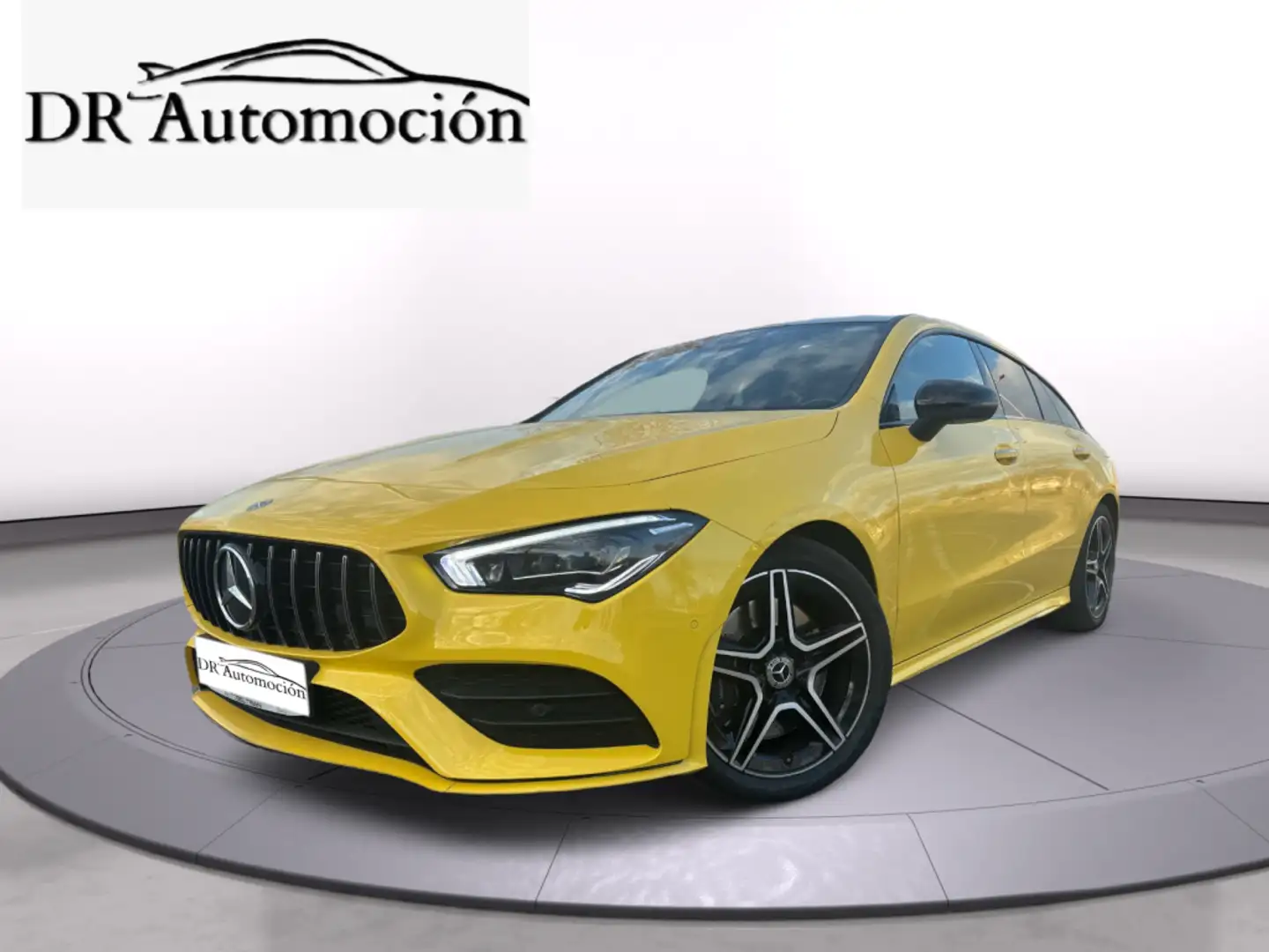 Mercedes-Benz CLA 250 Shooting Brake 4Matic 7G-DCT Jaune - 1