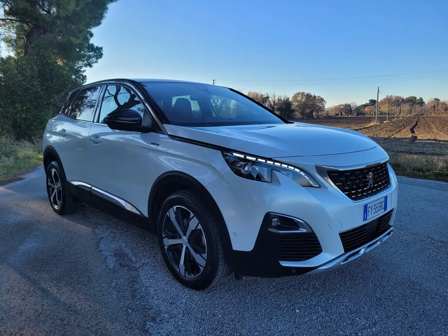 Peugeot 3008 3008 II 2016 1.5 bluehdi GT Line s Bianco - 2