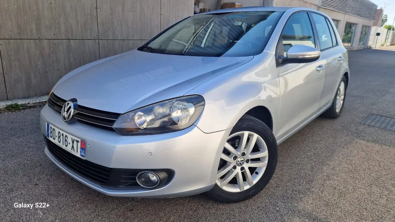 Volkswagen Golf 1.6TDI 105ch Entretien Ã  jour