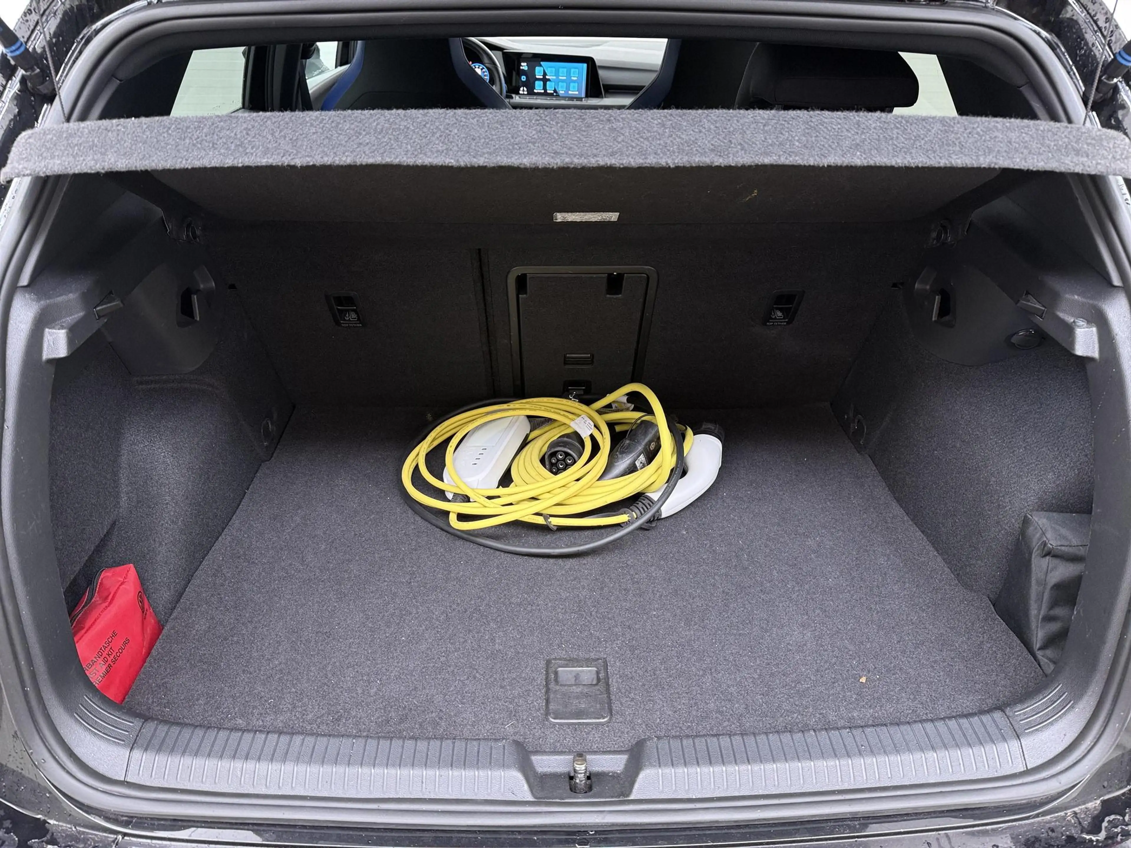 Volkswagen Golf GTE 1.4 eHybrid | ACC | Parkeerhulp | Stuur-/Stoelverw — photo 8