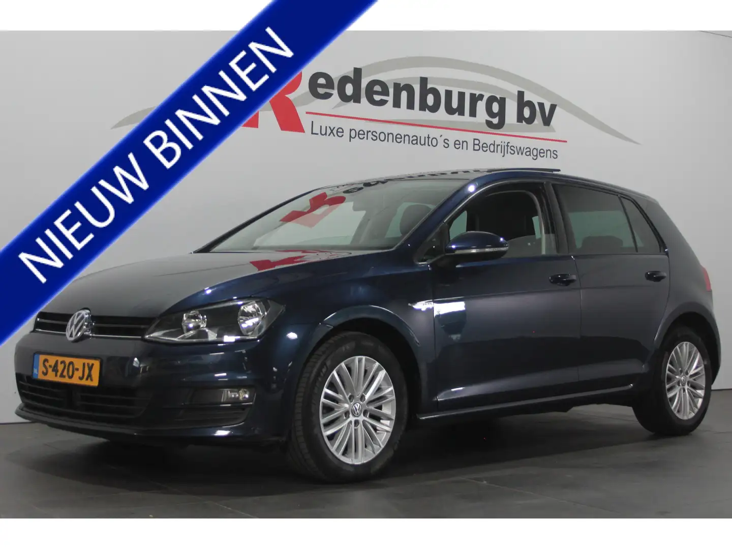 Volkswagen Golf 1.4 BlueMotion - Automaat - Pano / Navi / Bluetoot Blauw - 1