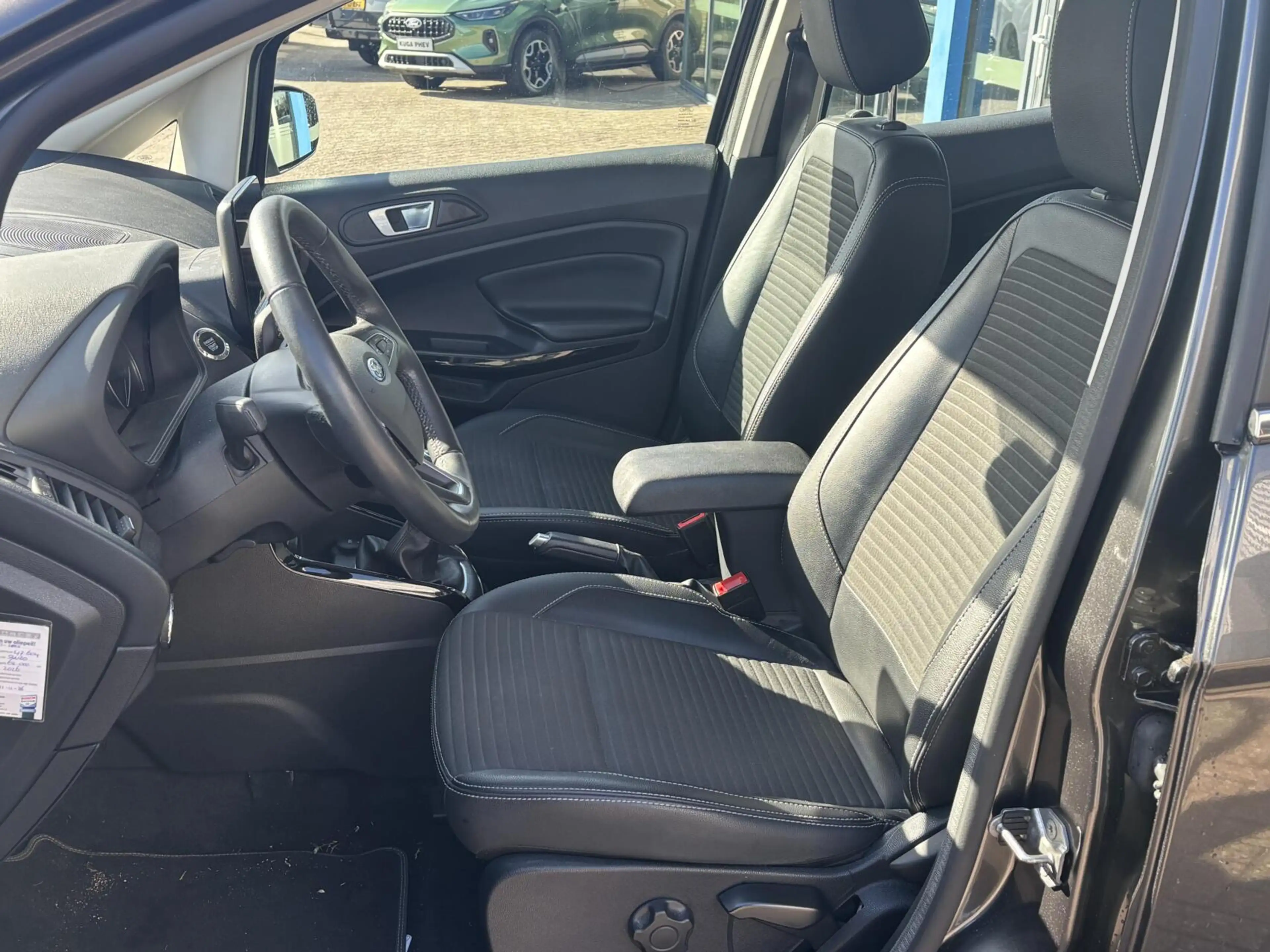 Ford EcoSport 1.0 EcoBoost Titanium 125PK Cruise Navi Climate Pa — photo 3