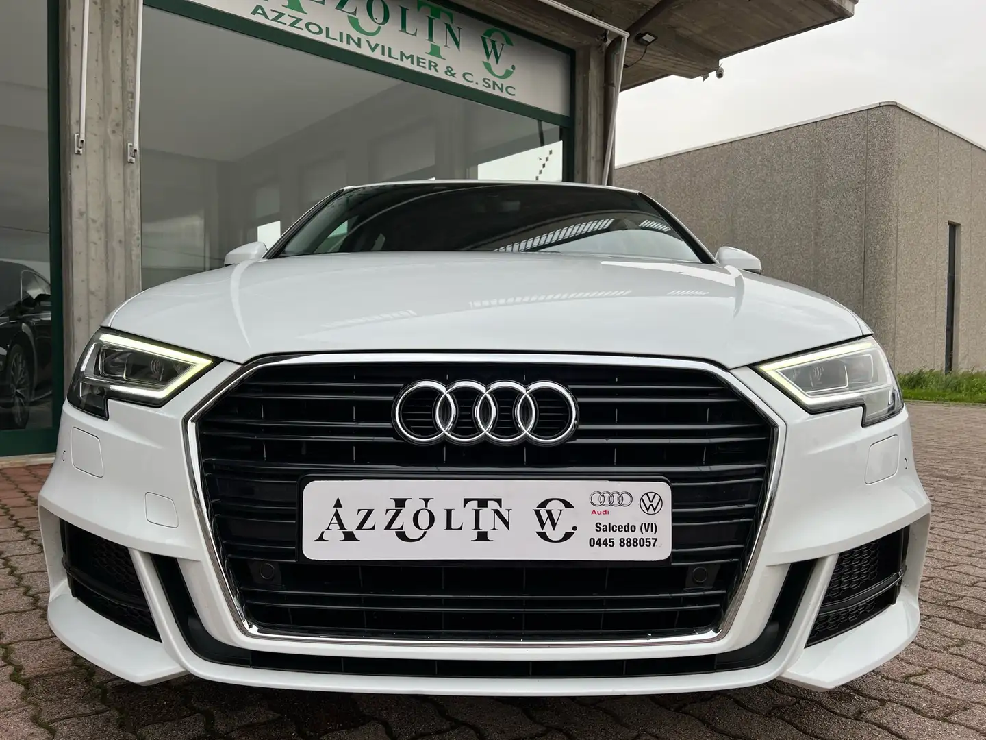 Audi A3 Sportback 35 tfsi 150cv s-tronic, Led, Cockpit Bianco - 2