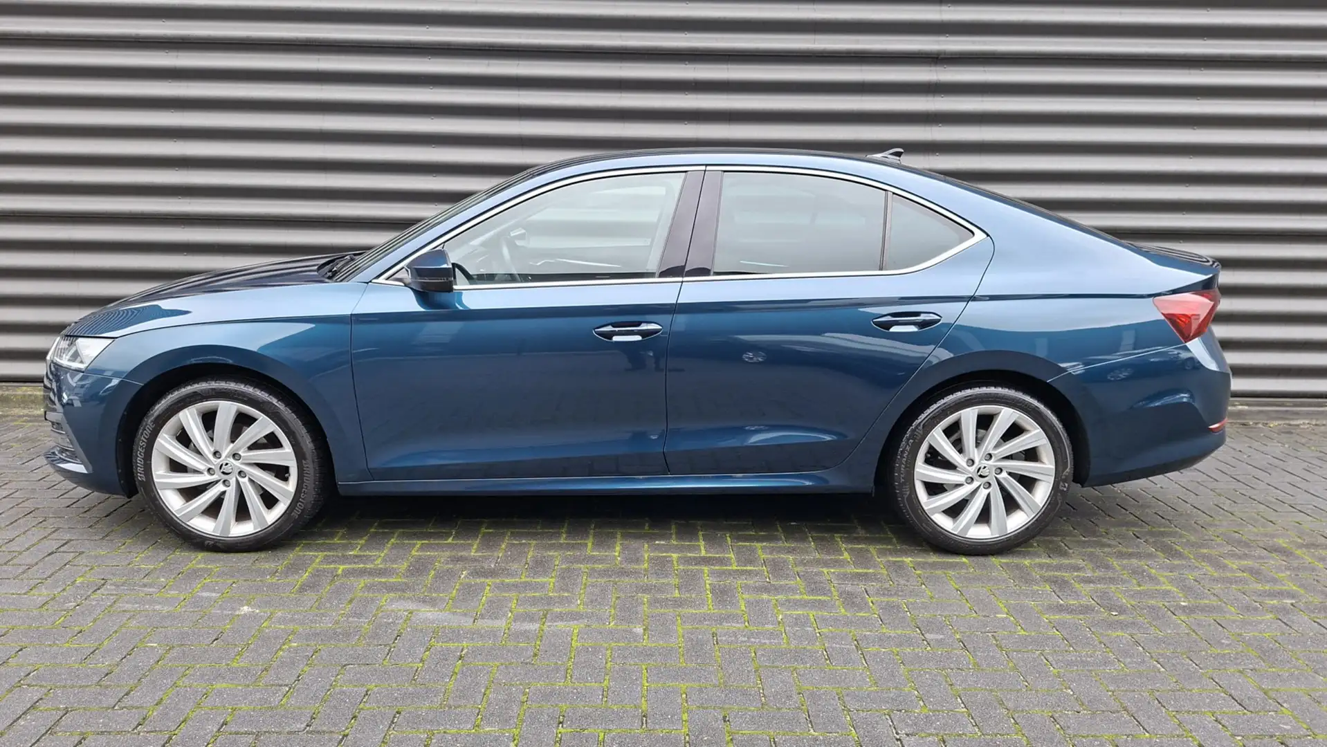 Skoda Octavia 1.0 TSI Business Edition Plus Blauw - 2